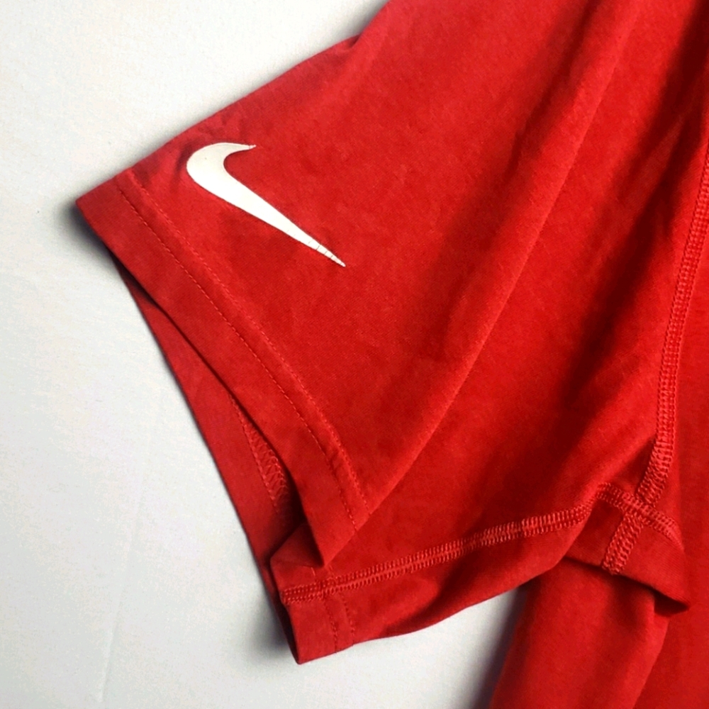 Nike Dri-fit Men' s Tampa Bay Buccanneers Shirt - Picture 5 of 6